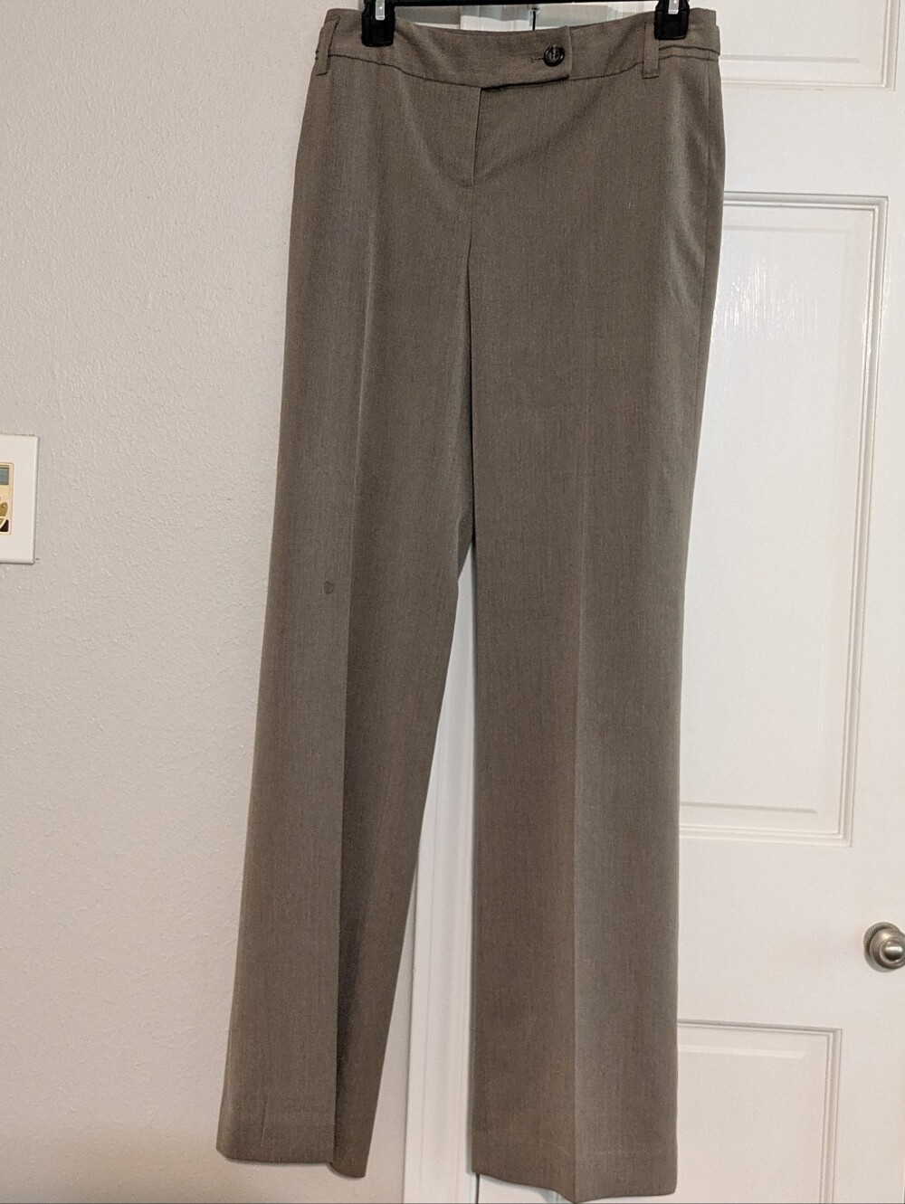 Ann Taylor Straight-Leg Dress Pants in Taupe